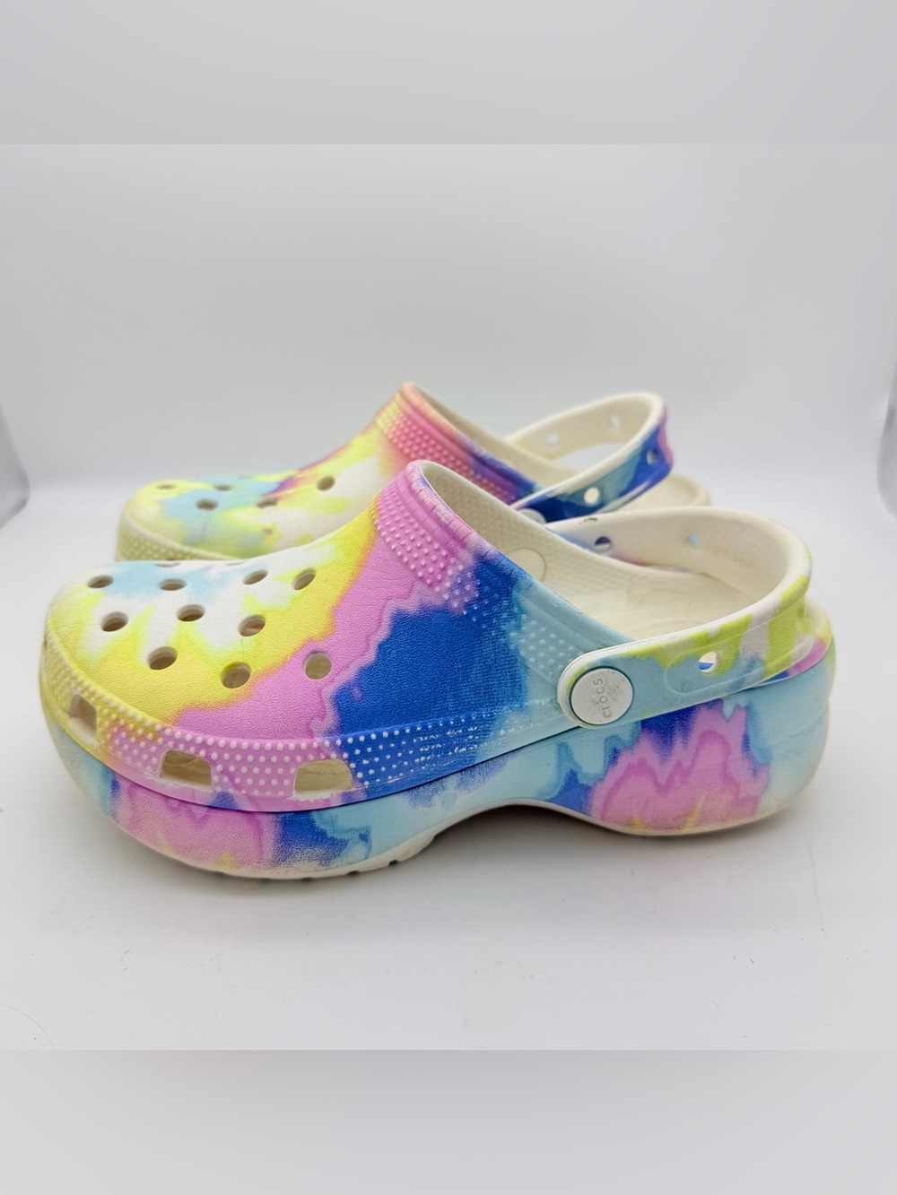Crocs Tie Dye Classic Platform Clogs Size W5